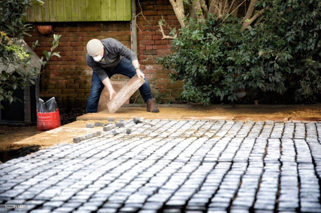 easy DIY paver patio