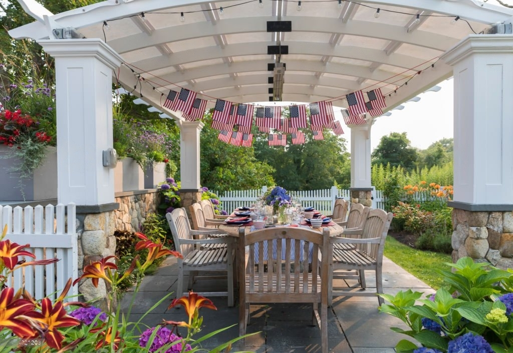 outdoor pergola