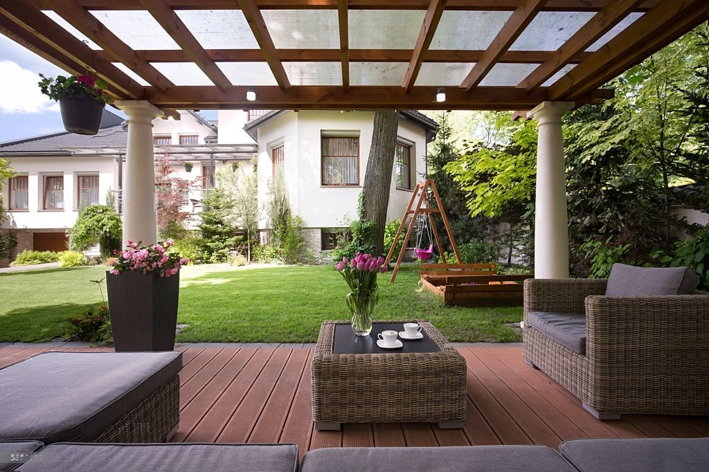 modern pergola